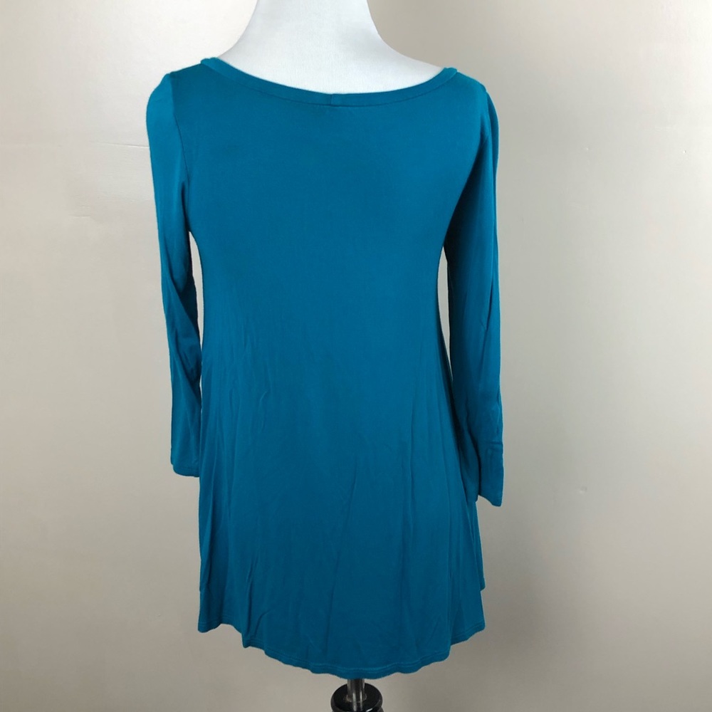 Emerald Button Detail Long Sleeve Tee Size Small - Picture 4 of 6